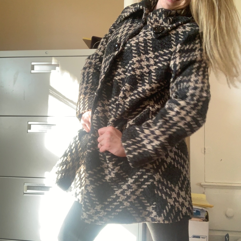 MACKINTOSH COAT
